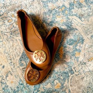 Tory Burch Minnie Travel Ballet flats, brown leather, sz 9.5